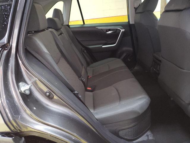 4T3RWRFVXNU056169 - 2022 TOYOTA RAV4 XLE Grau Foto 11