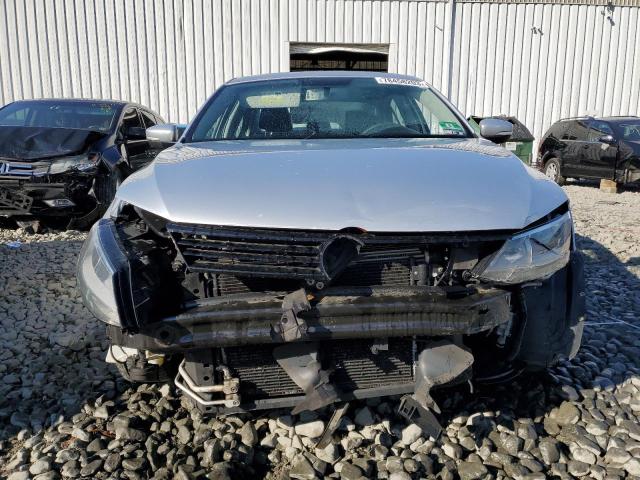 3VWD17AJ4EM363904 - 2014 VOLKSWAGEN JETTA SE SILVER photo 5