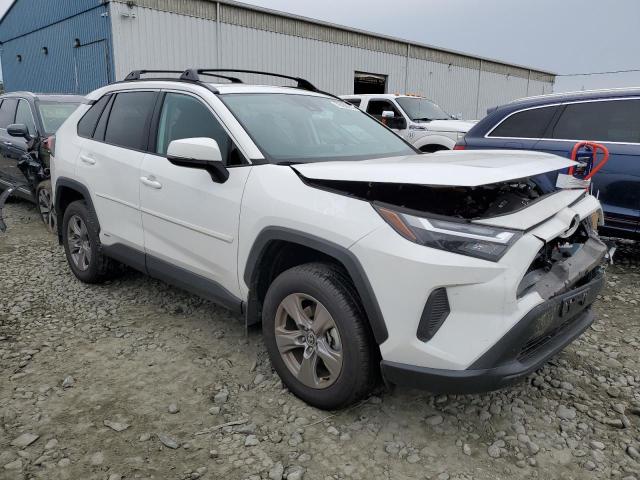 4T3RWRFV8PU094776 - 2023 TOYOTA RAV4 XLE WHITE photo 4