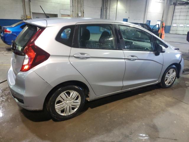 3HGGK5H40JM709590 - 2018 HONDA FIT LX SILVER photo 3