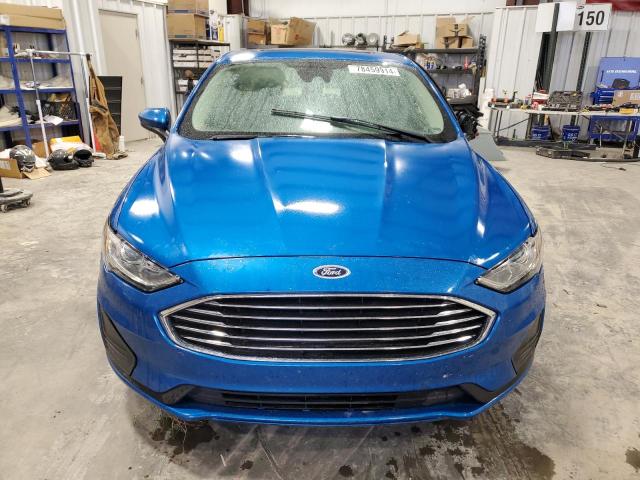 3FA6P0LU4LR229585 - 2020 FORD FUSION SE BLUE photo 5