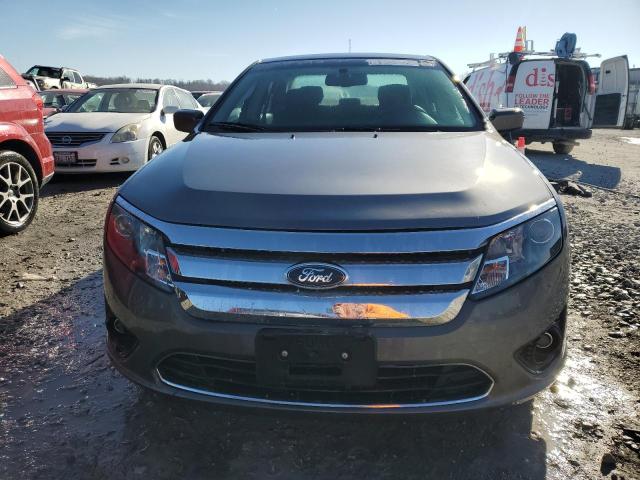 3FAHP0HA8BR327931 - 2011 FORD FUSION SE GRAY photo 5