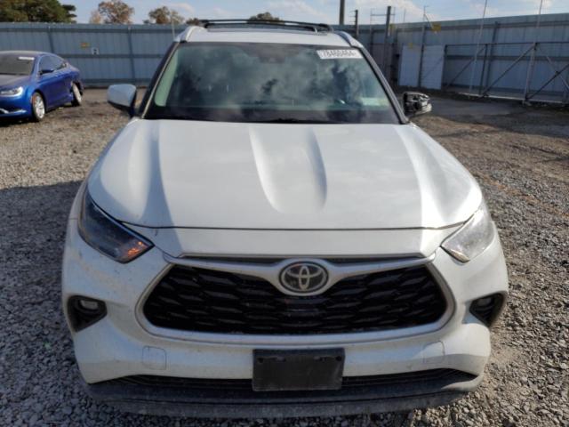 5TDHZRBH5NS216964 - 2022 TOYOTA HIGHLANDER XLE 白色 照片 5