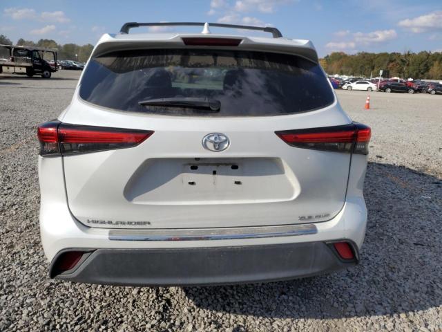 5TDHZRBH5NS216964 - 2022 TOYOTA HIGHLANDER XLE 白色 照片 6