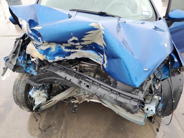 3FADP4BJ6JM111876 - 2018 FORD FIESTA SE BLUE photo 11