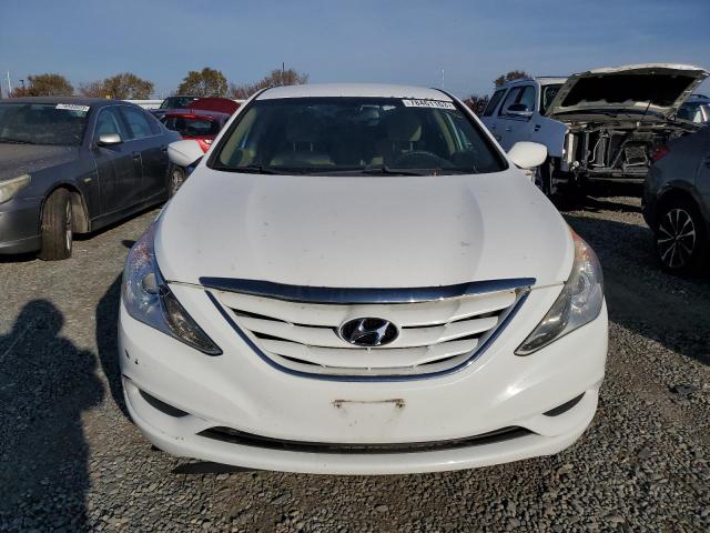 5NPEB4AC8CH394662 - 2012 HYUNDAI SONATA GLS WHITE photo 5