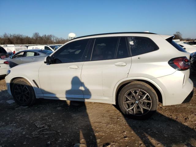 5UX53DP06P9T17375 - 2023 BMW X3 XDRIVE30I WHITE photo 2