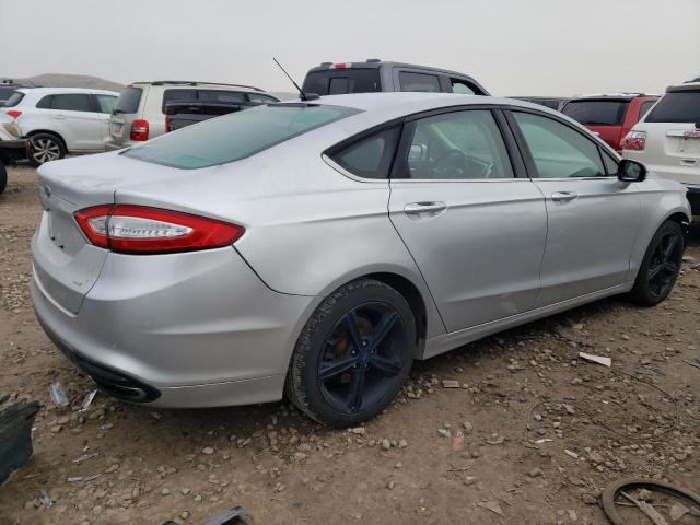 3FA6P0H96GR133936 - 2016 FORD FUSION SE SILVER photo 3