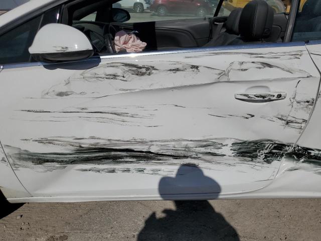 W04WH3N58HG004240 - 2017 BUICK CASCADA PREMIUM WHITE photo 7