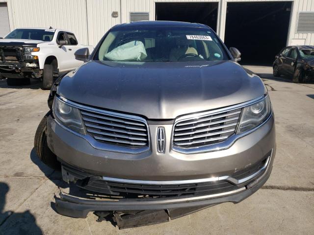 2LMPJ8LR7HBL53270 - 2017 LINCOLN MKX RESERVE رمادي صورة 5