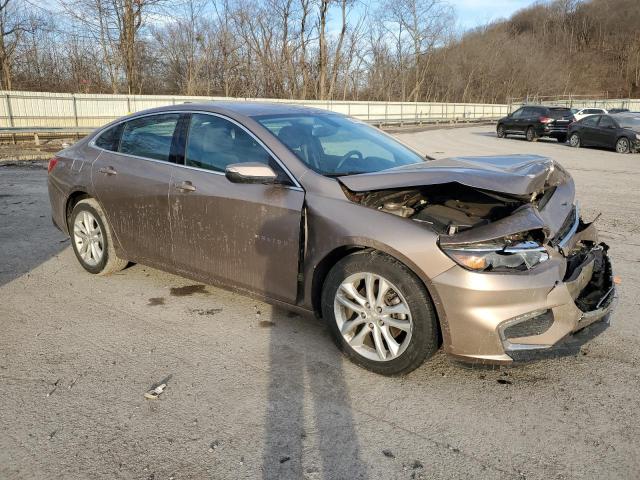 1G1ZD5ST8JF120801 - 2018 CHEVROLET MALIBU LT GOLD photo 4