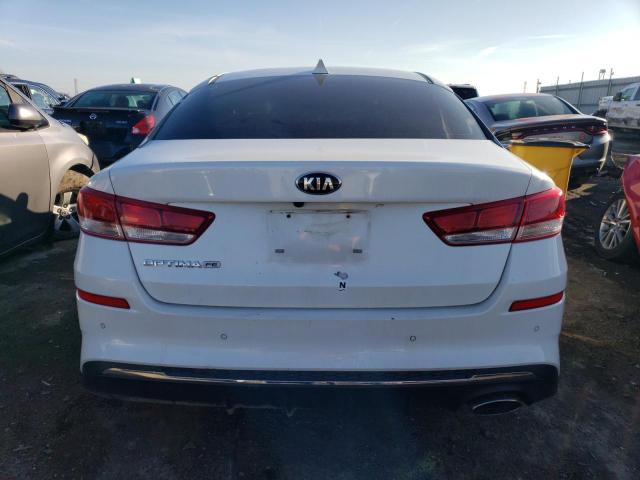 5XXGT4L31LG403202 - 2020 KIA OPTIMA LX WHITE photo 6