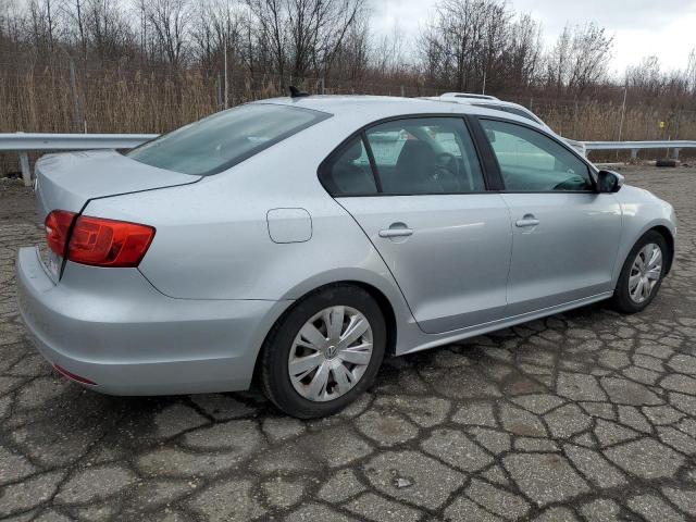 3VWD17AJ1EM363746 - 2014 VOLKSWAGEN JETTA SE SILVER photo 3