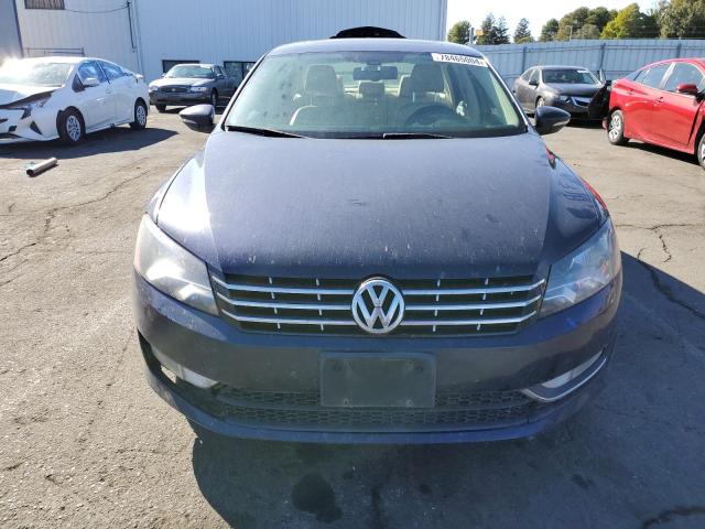 1VWBN7A31CC088780 - 2012 VOLKSWAGEN PASSAT SE BLUE photo 5