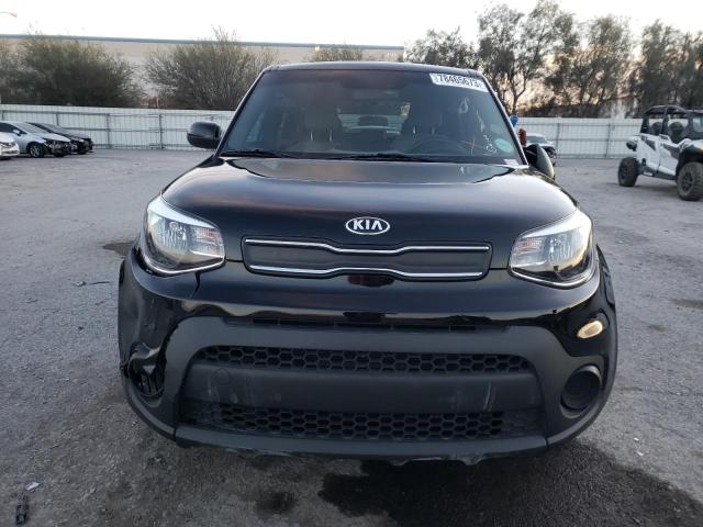 KNDJN2A24K7650283 - 2019 KIA SOUL BLACK photo 5