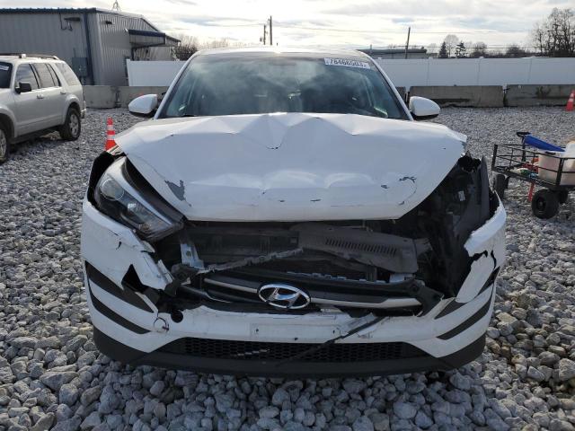 KM8J23A48HU331443 - 2017 HYUNDAI TUCSON SE WHITE photo 5