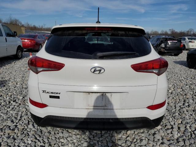 KM8J23A48HU331443 - 2017 HYUNDAI TUCSON SE WHITE photo 6