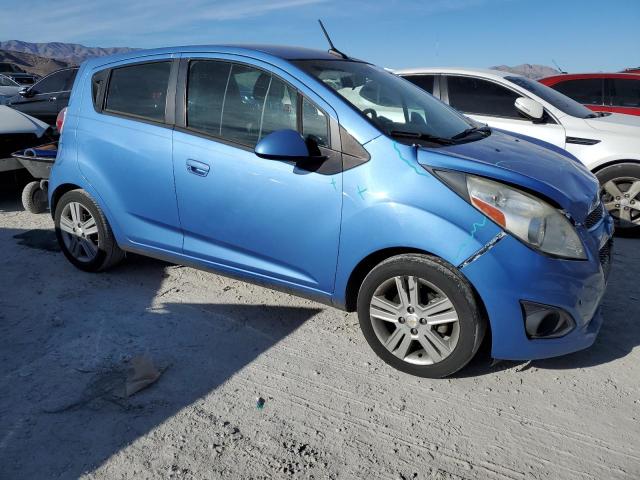 KL8CD6S93DC555943 - 2013 CHEVROLET SPARK 1LT BLUE photo 4