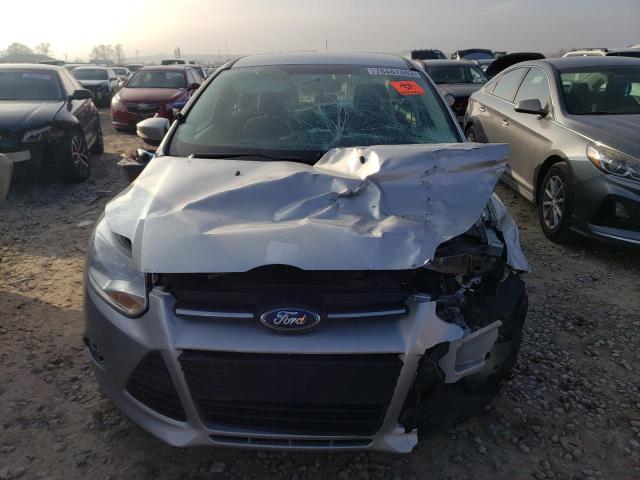 1FADP3F25EL386773 - 2014 FORD FOCUS SE SILVER photo 5