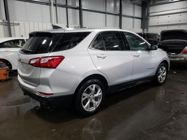 2GNAXKEX4J6151327 - 2018 CHEVROLET EQUINOX LT SILVER photo 3