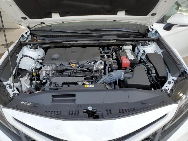 4T1T11AK7PU726923 - 2023 TOYOTA CAMRY SE NIGHT SHADE WHITE photo 11