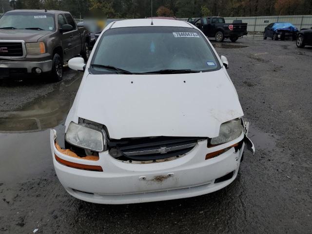 KL1TD52605B322561 - 2005 CHEVROLET AVEO BASE WHITE photo 5