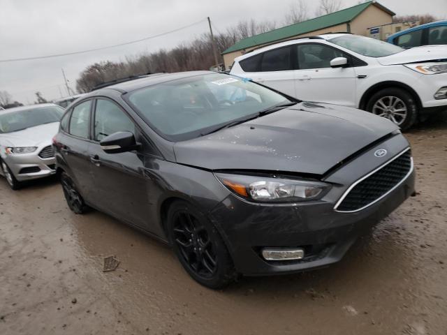 1FADP3K2XGL307543 - 2016 FORD FOCUS SE GRAY photo 4