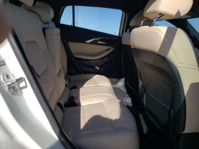 SJKCH5CR5JA053637 - 2018 INFINITI QX30 BASE أبيض صورة 11