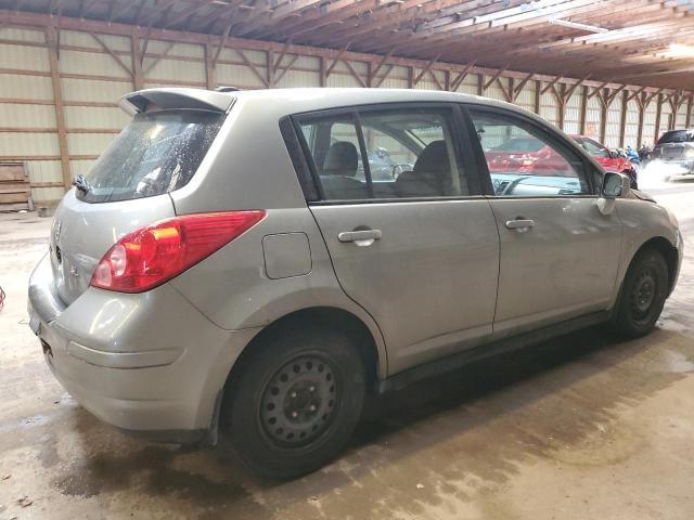 3N1BC13E39L479983 - 2009 NISSAN VERSA S GRAY photo 3