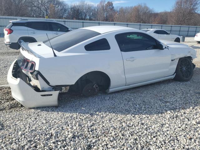 1ZVBP8CFXE5244734 - 2014 FORD MUSTANG GT WHITE photo 3