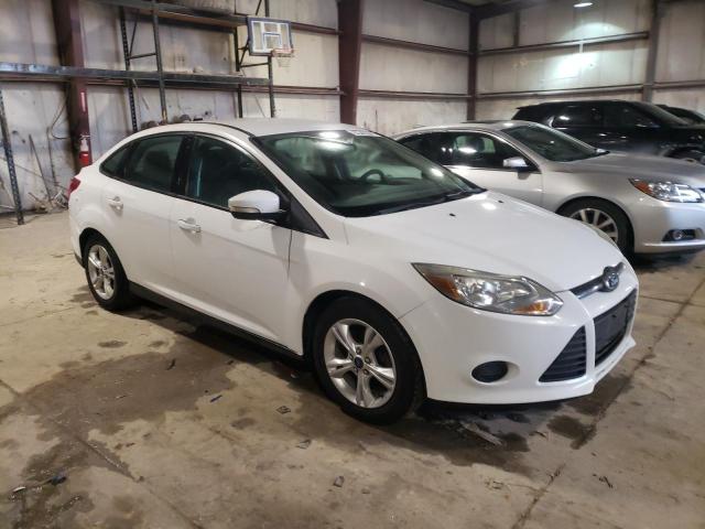 1FADP3F26EL296399 - 2014 FORD FOCUS SE WHITE photo 4