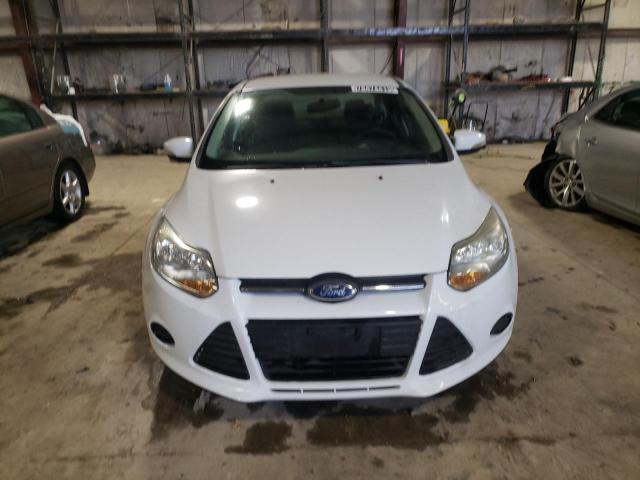 1FADP3F26EL296399 - 2014 FORD FOCUS SE WHITE photo 5