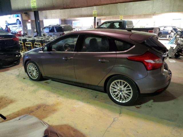 1FADP3N22EL380351 - 2014 FORD FOCUS TITANIUM GRAY photo 2