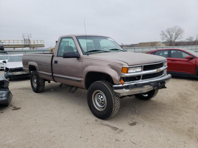 1GCGK24R3TZ104690 - 1996 CHEVROLET SILVERADO K2500 TAN photo 4