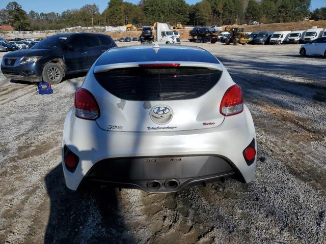 KMHTC6AE2GU287860 - 2016 HYUNDAI VELOSTER TURBO WHITE photo 6