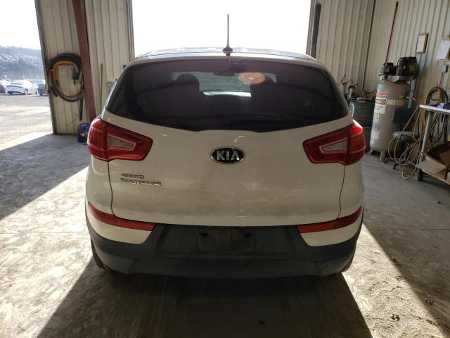 KNDPB3A27D7537102 - 2013 KIA SPORTAGE BASE WHITE photo 6