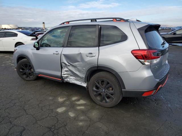 JF2SKAJC1KH556924 - 2019 SUBARU FORESTER SPORT SILVER photo 2