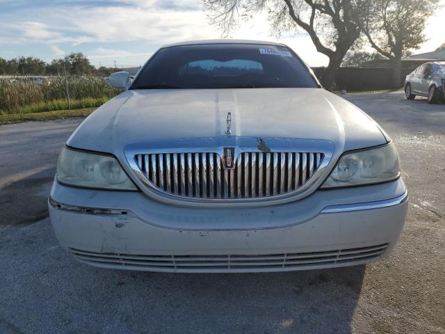 1LNHM82VX6Y632508 - 2006 LINCOLN TOWN CAR SIGNATURE LIMITED BEIGE photo 5