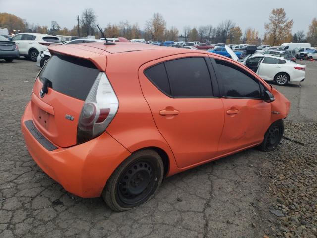 JTDKDTB36D1049273 - 2013 TOYOTA PRIUS C ORANGE photo 3