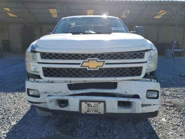 1GC1KXC86EF103680 - 2014 CHEVROLET SILVERADO K2500 HEAVY DUTY LT WHITE photo 5