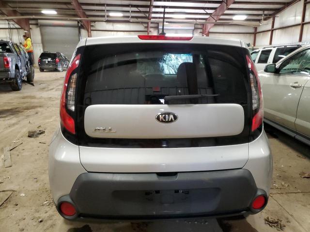 KNDJN2A29G7854147 - 2016 KIA SOUL SILVER photo 6