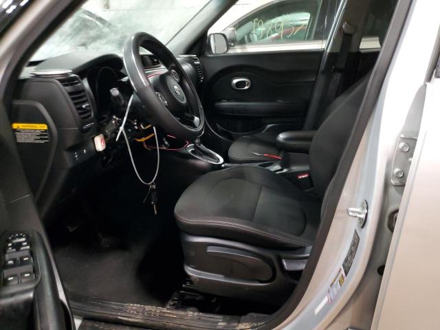 KNDJN2A29G7854147 - 2016 KIA SOUL SILVER photo 7