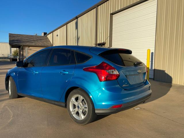 1FADP3K26EL168511 - 2014 FORD FOCUS SE BLUE photo 3