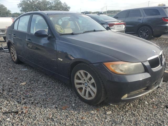 WBAVA37507NL10424 - 2007 BMW 328 I BLACK photo 4