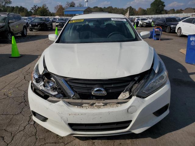 1N4AL3AP7HC275910 - 2017 NISSAN ALTIMA 2.5 WHITE photo 5