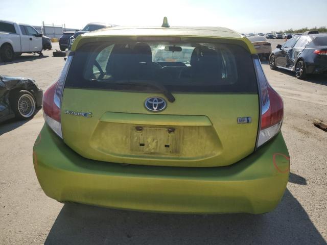 JTDKDTB38F1094699 - 2015 TOYOTA PRIUS C GREEN photo 6