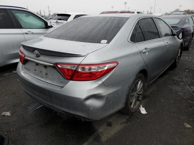 4T1BF1FK7HU437192 - 2017 TOYOTA CAMRY LE SILVER photo 3