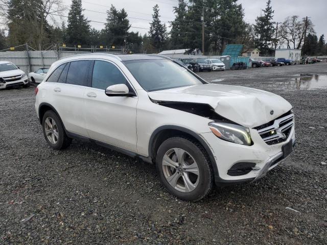 WDC0G4KBXJV030008 - 2018 MERCEDES-BENZ GLC 300 4MATIC WHITE photo 4