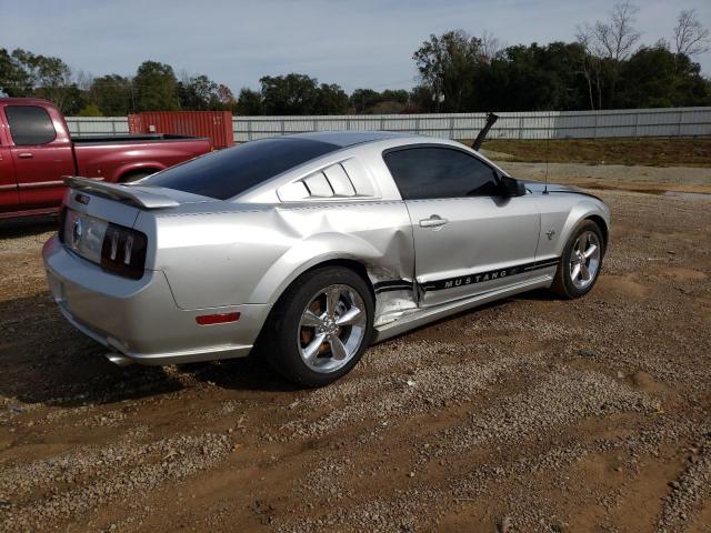 1ZVHT82H495102801 - 2009 FORD MUSTANG GT SILVER photo 3