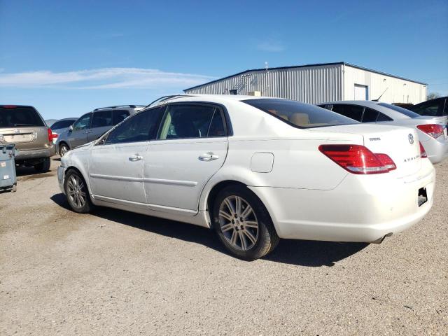 4T1BK36B27U239495 - 2007 TOYOTA AVALON XL WHITE photo 2